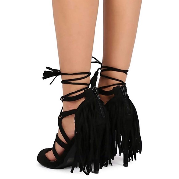 Like NEW Sexy Fringe Heels - Picture 4 of 8